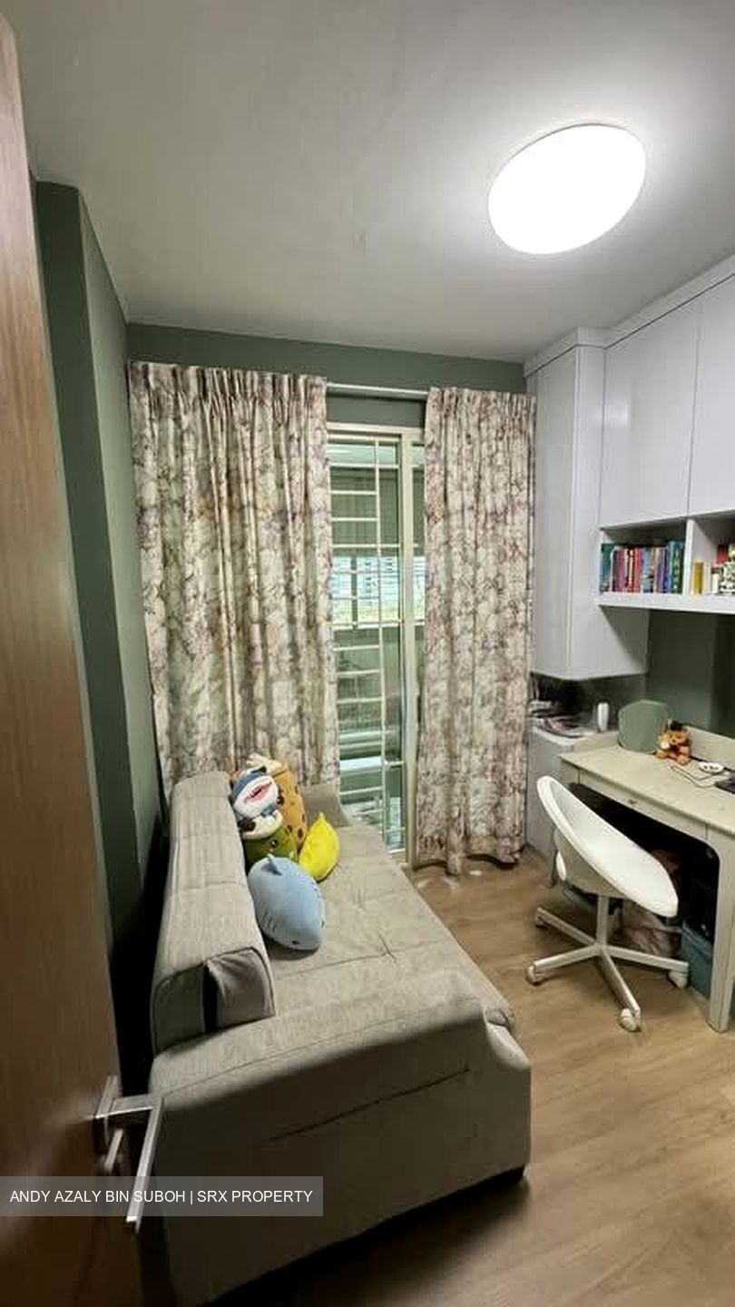 Watercolours (D18), Condominium #565822931